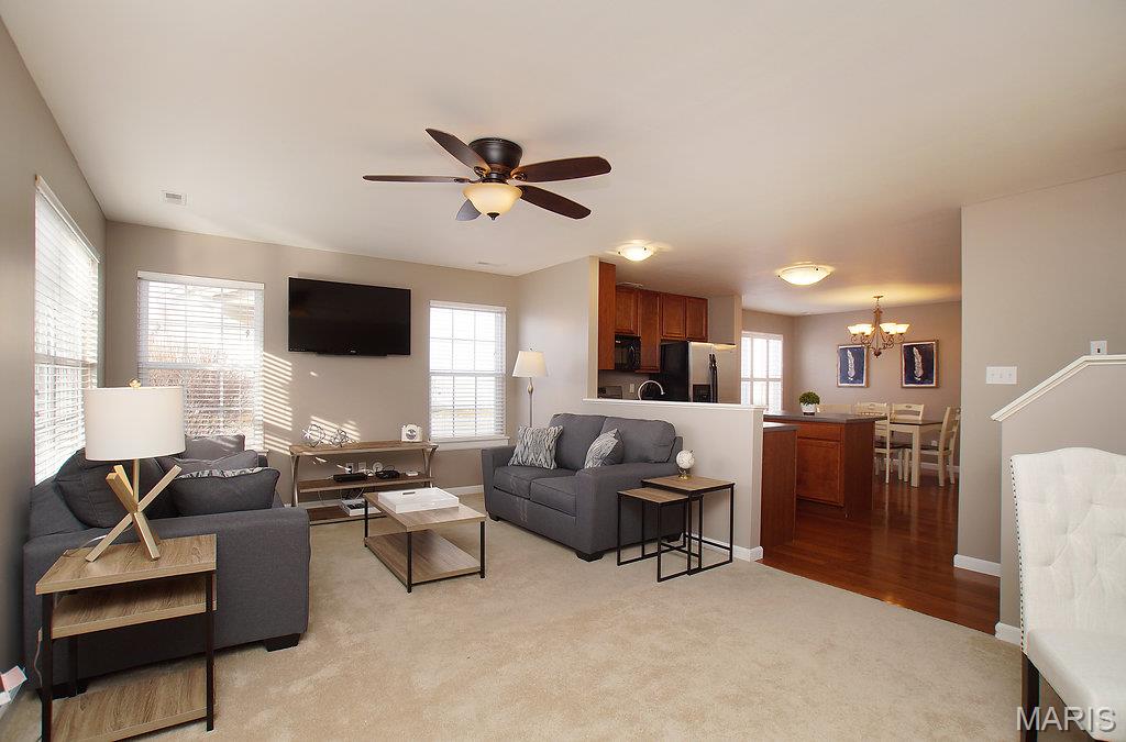 Vlgs At Springhurst #4 - Residential Lease