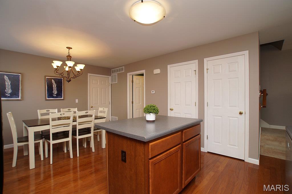 Vlgs At Springhurst #4 - Residential Lease