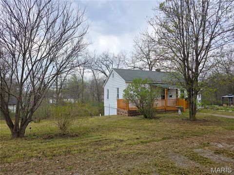 Tiny photo for 817 Kay Drive, Fulton, MO 65251 (MLS # 26018937)