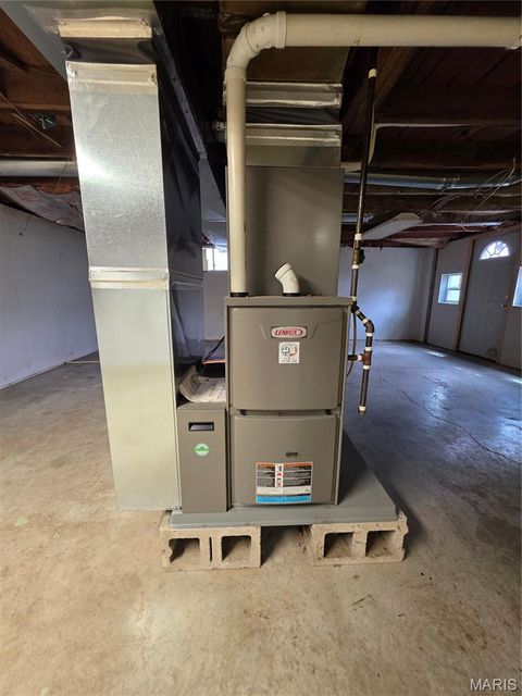 Tiny photo for 817 Kay Drive, Fulton, MO 65251 (MLS # 26018937)