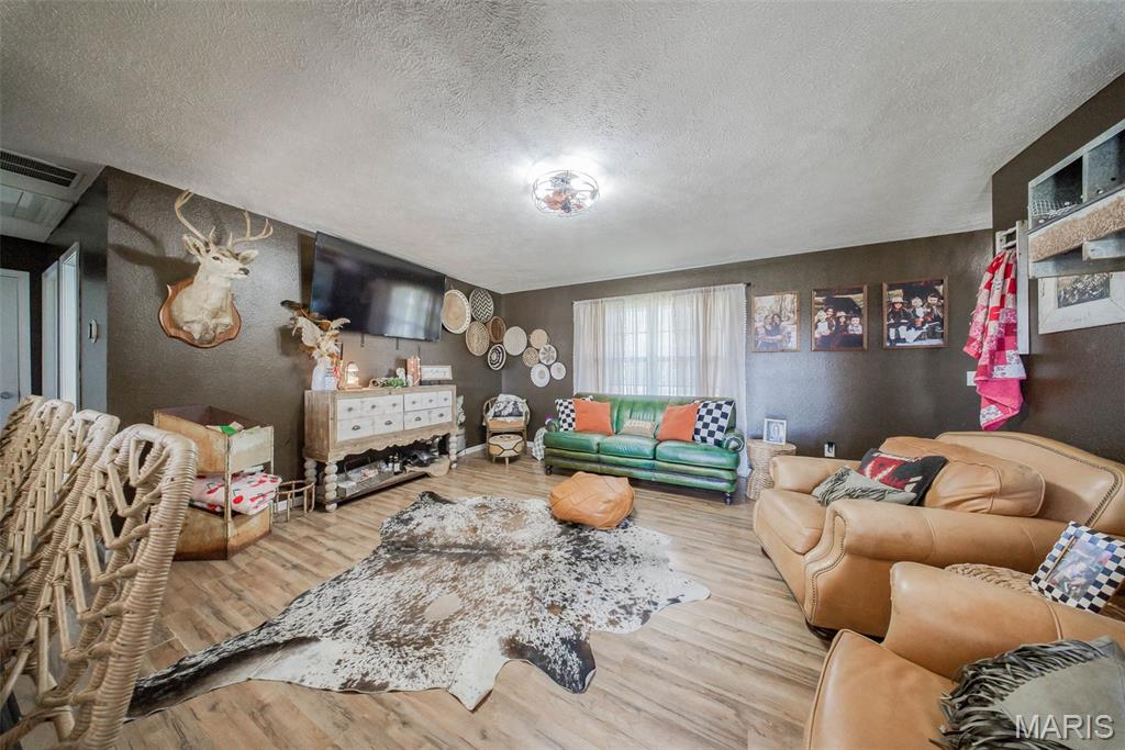 Red Oak - Residential