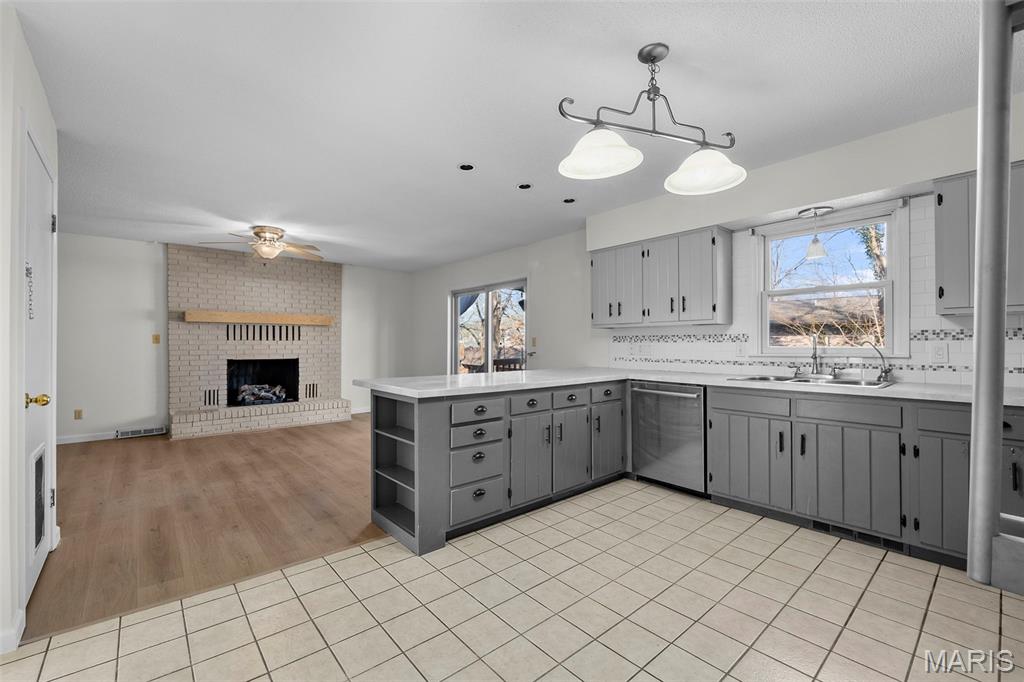 Woodland Hills Estate - Residential