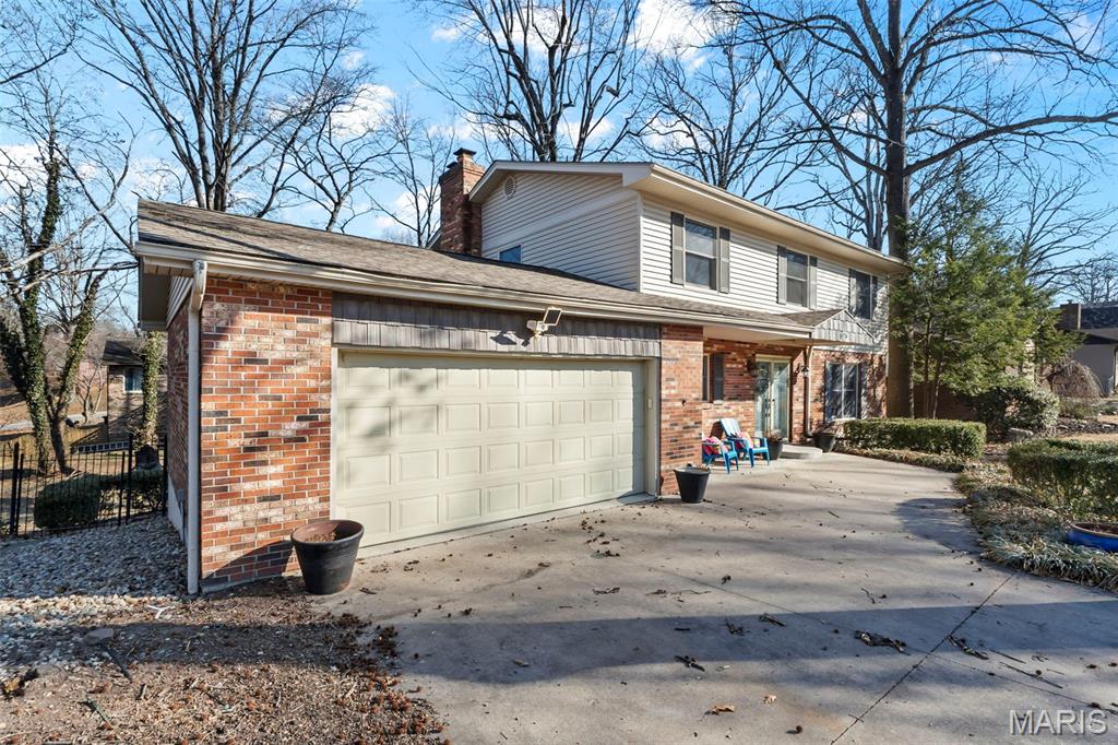 Woodland Hills Estate - Residential