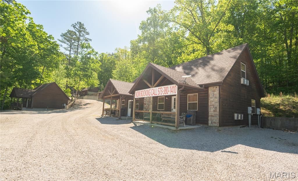 Photo of 575 Southwest Street, Van Buren, MO 63965 (MLS # 26026254)