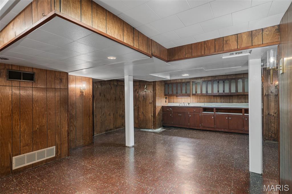 Unincorporated, Missouri 63123, United States, 2 Bedrooms Bedrooms, ,1 BathroomBathrooms,Residential,Pending,210474