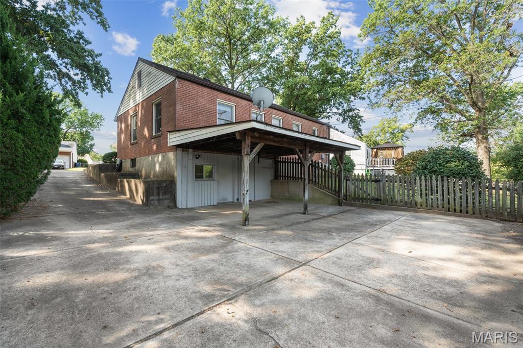 Unincorporated, Missouri 63123, United States, 2 Bedrooms Bedrooms, ,1 BathroomBathrooms,Residential,Pending,210474