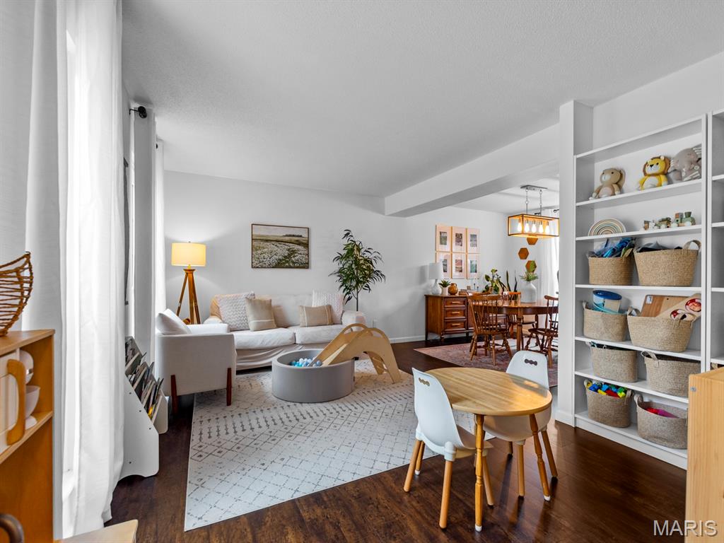 413 Holly Garden Court