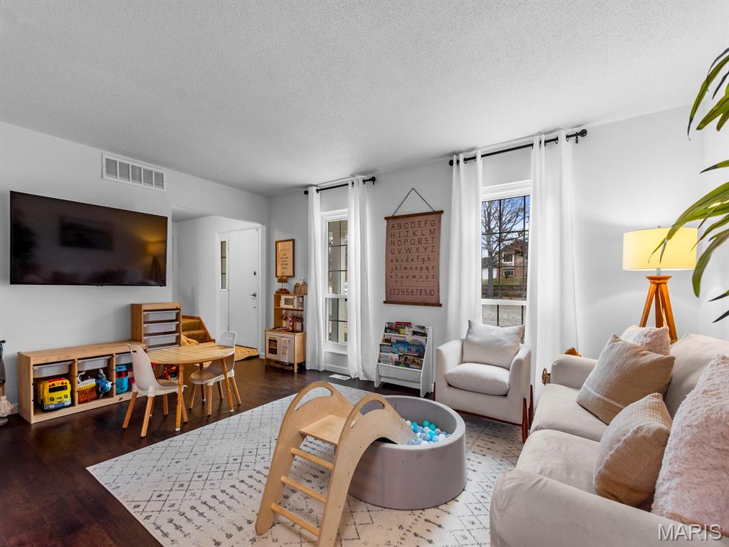 413 Holly Garden Court