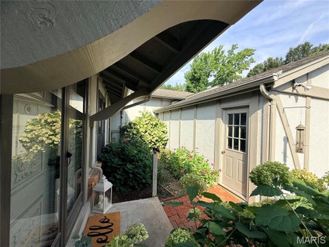 Tiny photo for 13720 Mason Green Court, Ballwin, MO 63011 (MLS # 26051845)