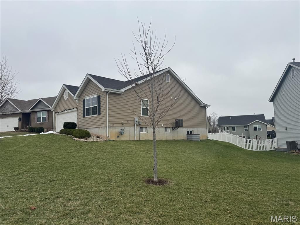 Photo of 349 Rock Ridge Road, Wentzville, MO 63385 (MLS # 25080149)
