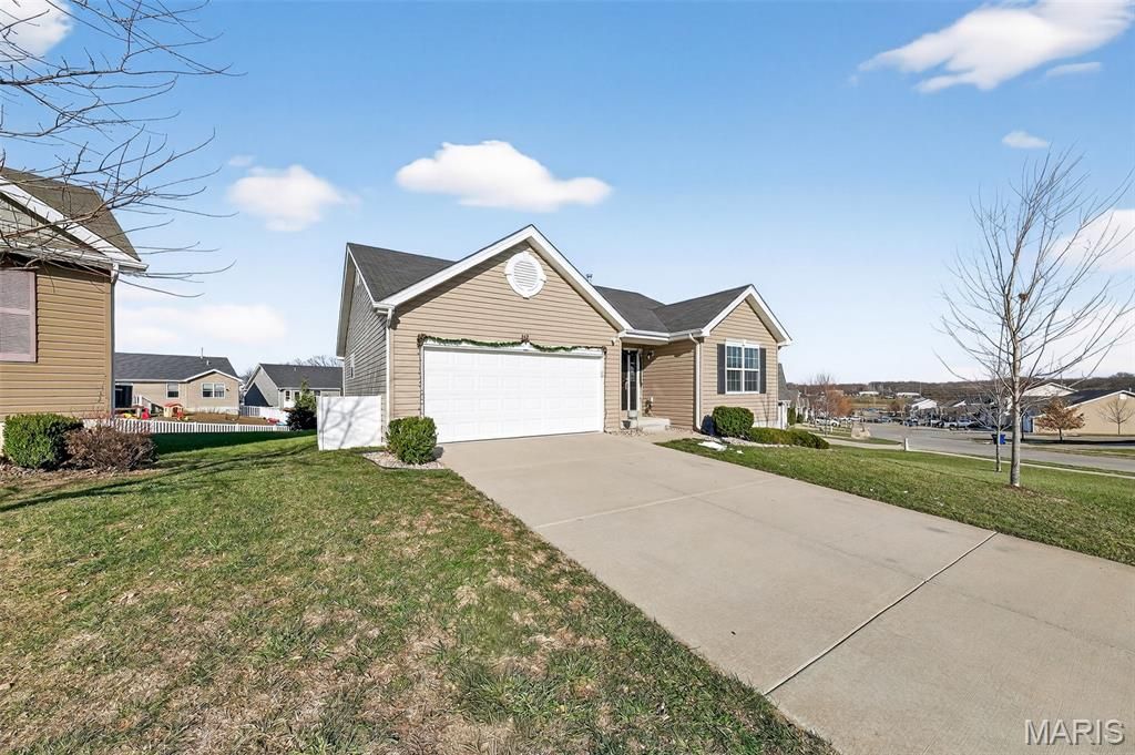Photo of 349 Rock Ridge Road, Wentzville, MO 63385 (MLS # 25080149)