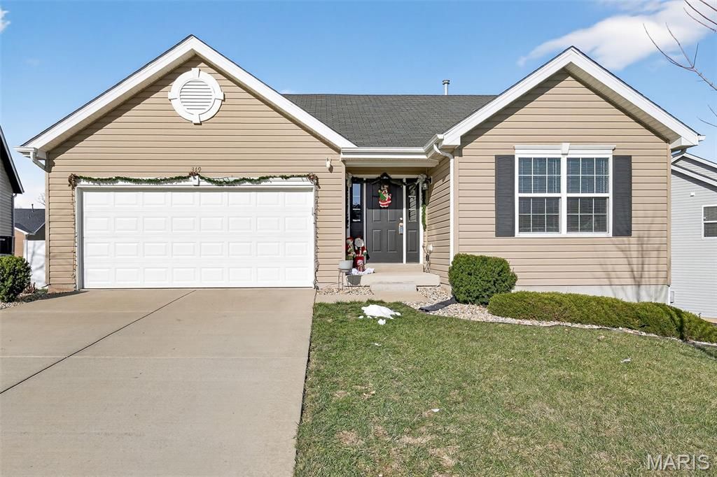Photo of 349 Rock Ridge Road, Wentzville, MO 63385 (MLS # 25080149)