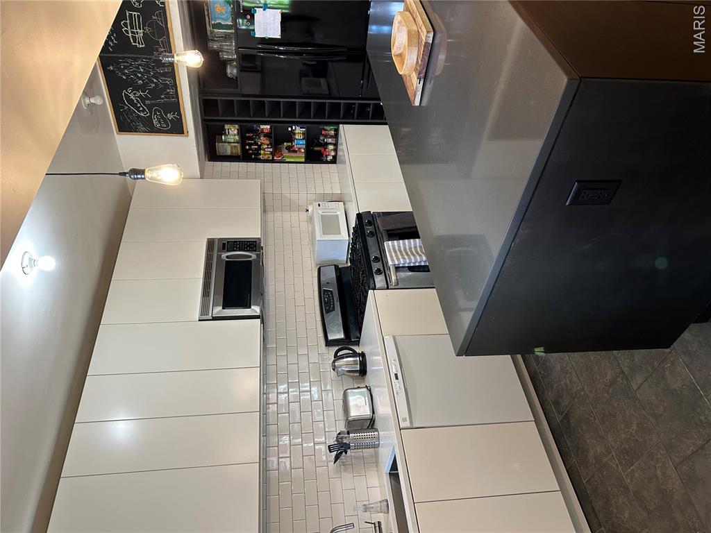 6314 South Rosebury Condo - Residential Lease