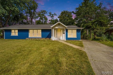 7 Kenwood Drive Hazelwood MO 63042