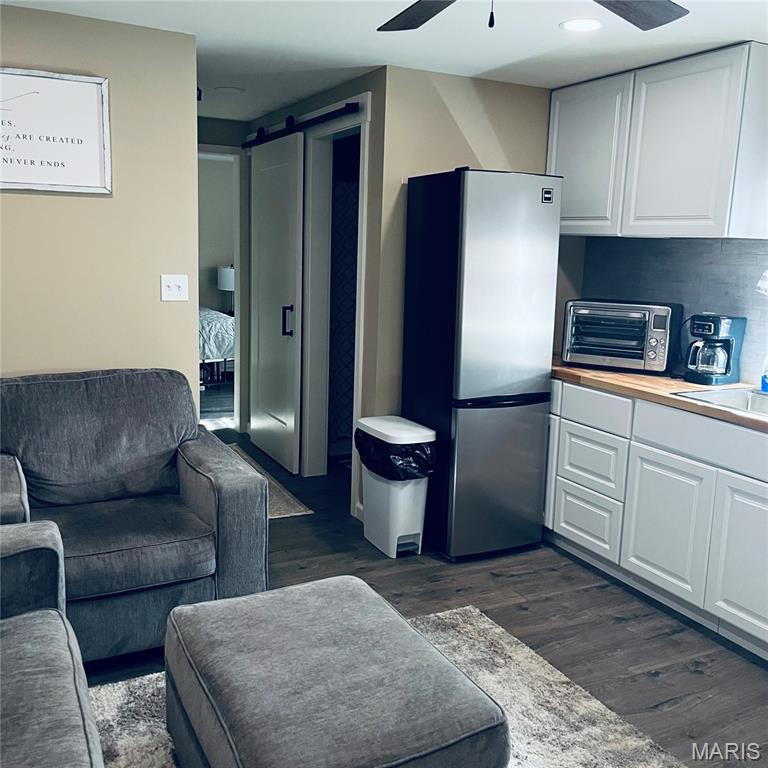 Goose Creek Lake - Land