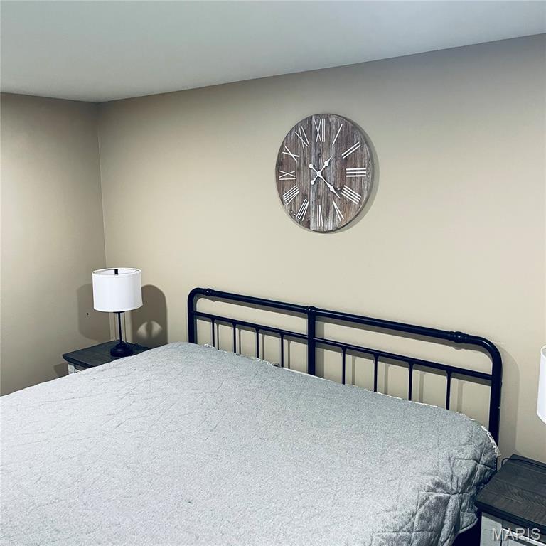 Goose Creek Lake - Land