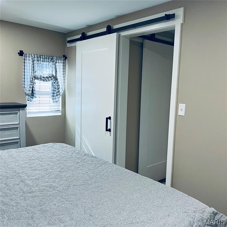 Goose Creek Lake - Land