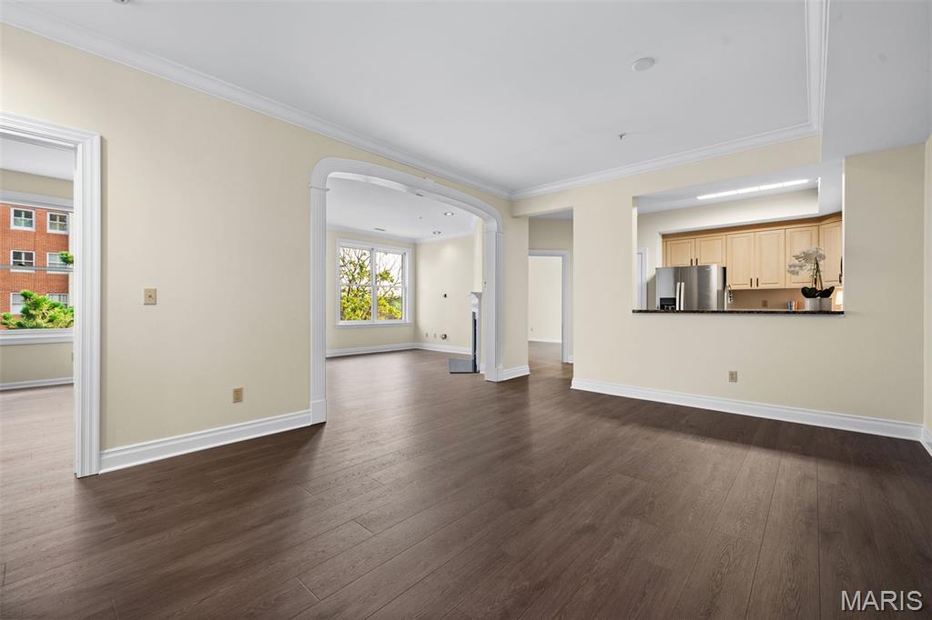 750 S Hanley Road 430