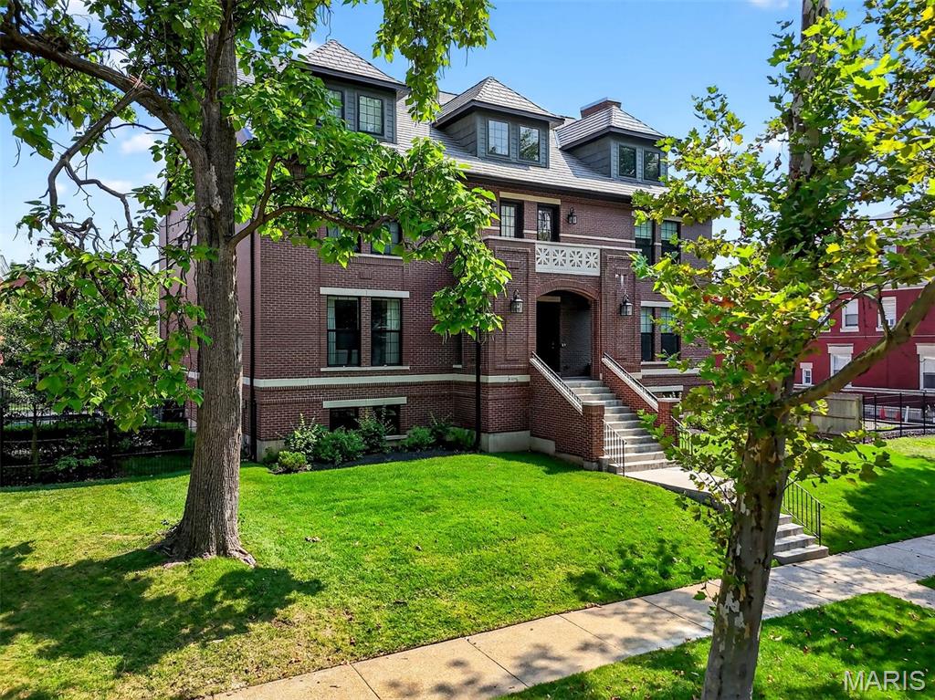 4329 Westminster Place 1W