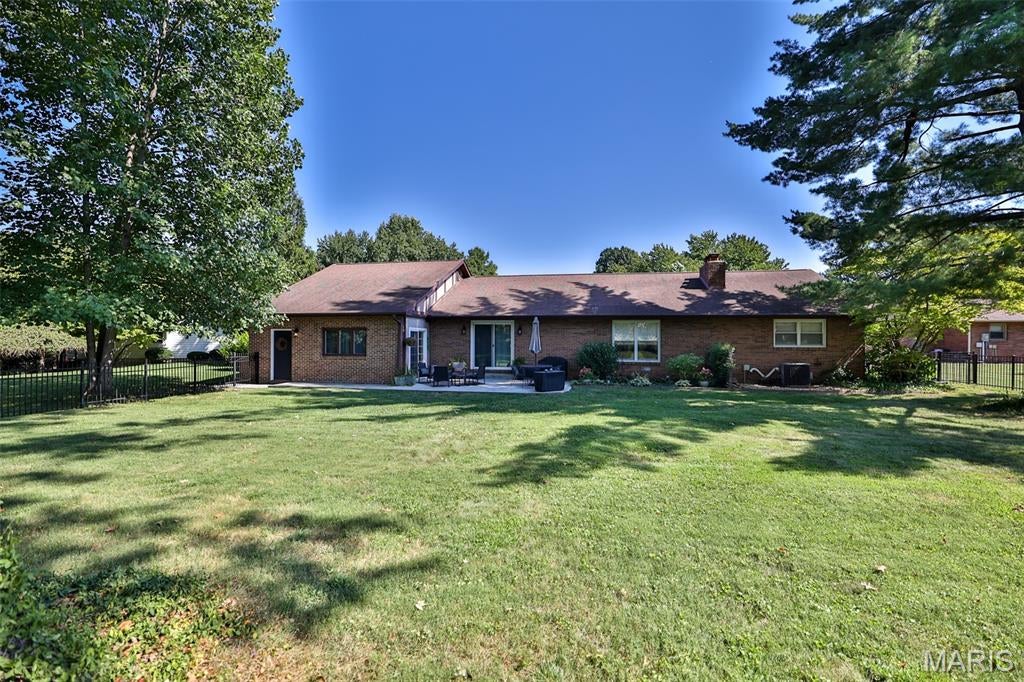 124 Drake Court