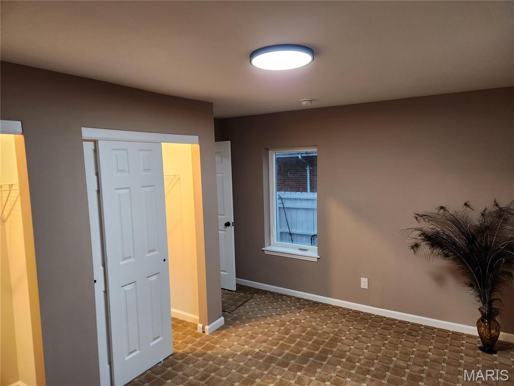 St Louis Commons Add - Residential