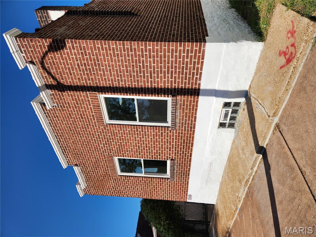 St Louis Commons Add - Residential