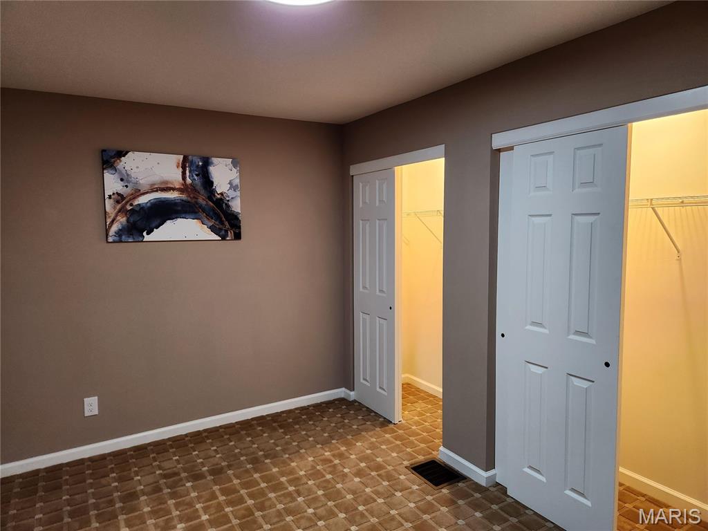 St Louis Commons Add - Residential