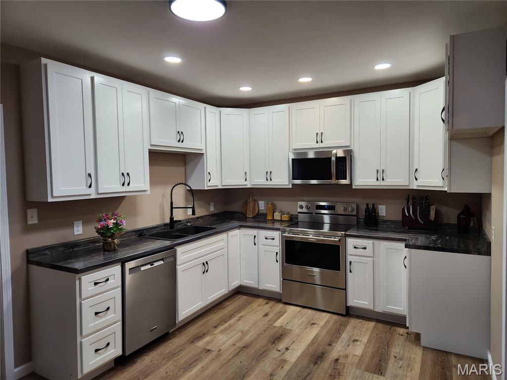 St Louis Commons Add - Residential