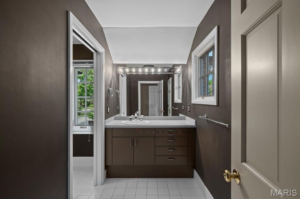 Glenview 2 - Residential