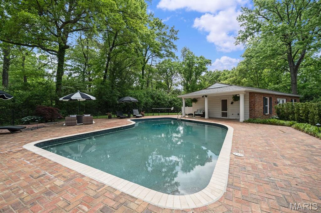 Glenview 2 - Residential
