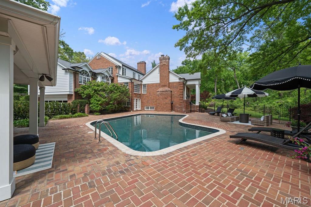 Glenview 2 - Residential