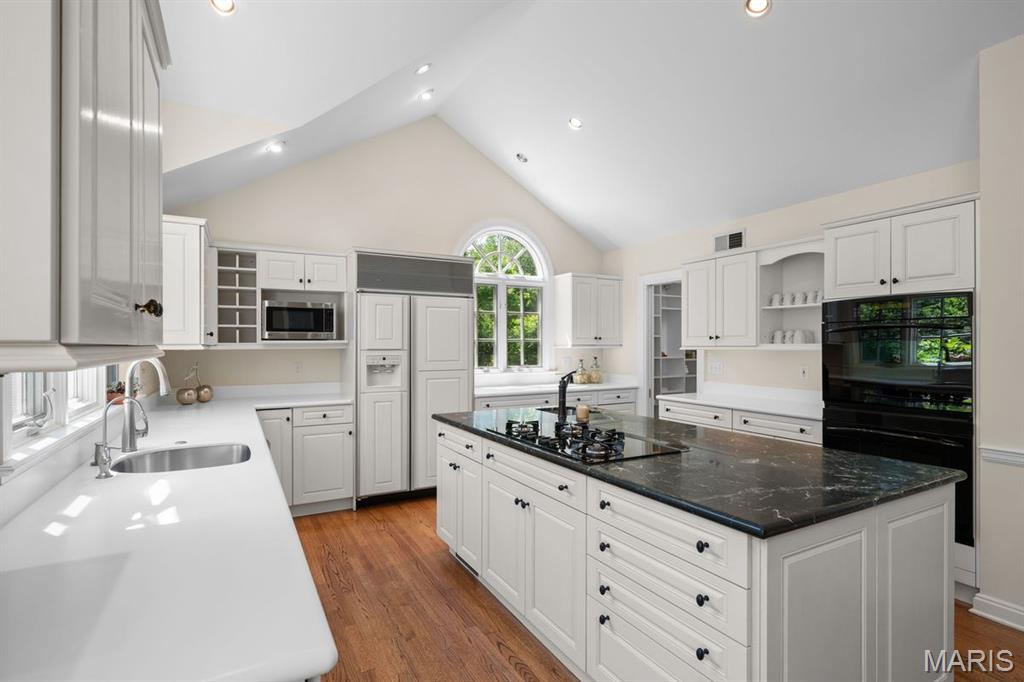 Glenview 2 - Residential