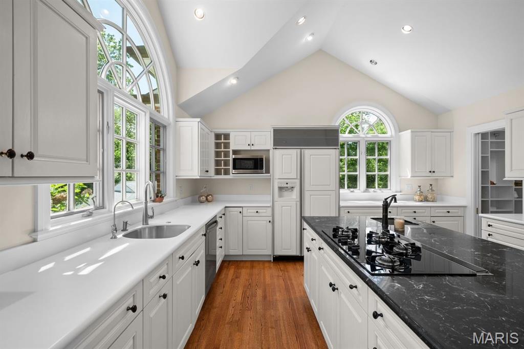 Glenview 2 - Residential
