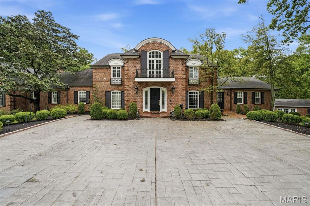 12 Glenview Road