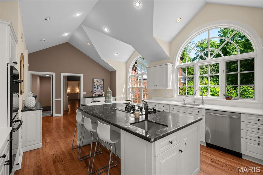 Glenview 2 - Residential