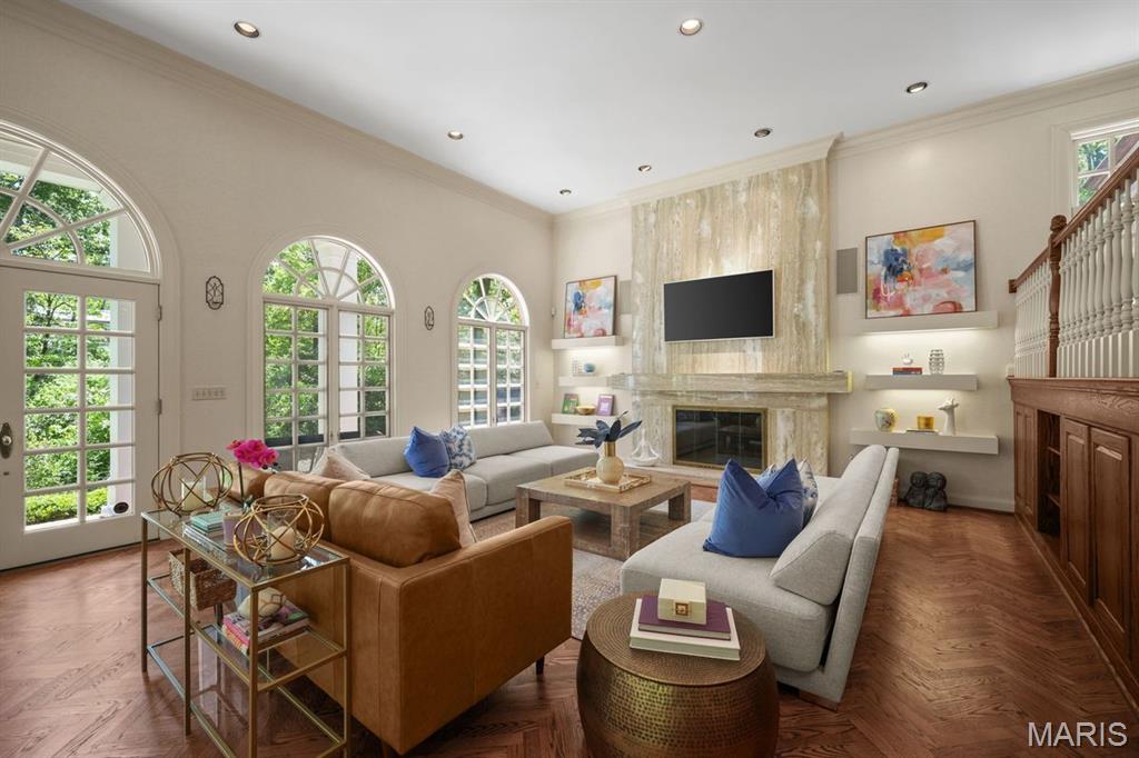 Glenview 2 - Residential