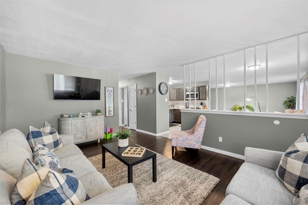 St Charles, Missouri 63303, United States, 3 Bedrooms Bedrooms, ,2 BathroomsBathrooms,Residential,Pending,132103