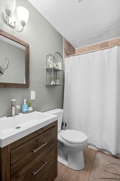 St Charles, Missouri 63303, United States, 3 Bedrooms Bedrooms, ,2 BathroomsBathrooms,Residential,Pending,132103