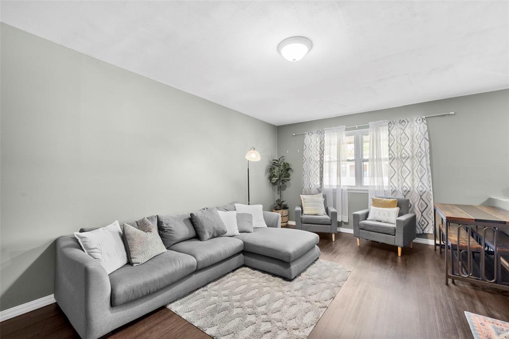 St Charles, Missouri 63303, United States, 3 Bedrooms Bedrooms, ,2 BathroomsBathrooms,Residential,Pending,132103