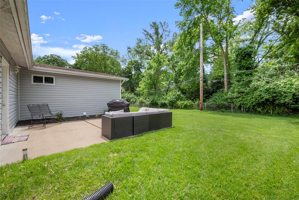 St Charles, Missouri 63303, United States, 3 Bedrooms Bedrooms, ,2 BathroomsBathrooms,Residential,Pending,132103