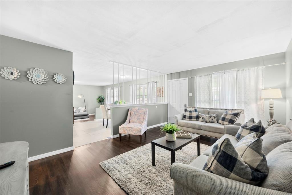 St Charles, Missouri 63303, United States, 3 Bedrooms Bedrooms, ,2 BathroomsBathrooms,Residential,Pending,132103