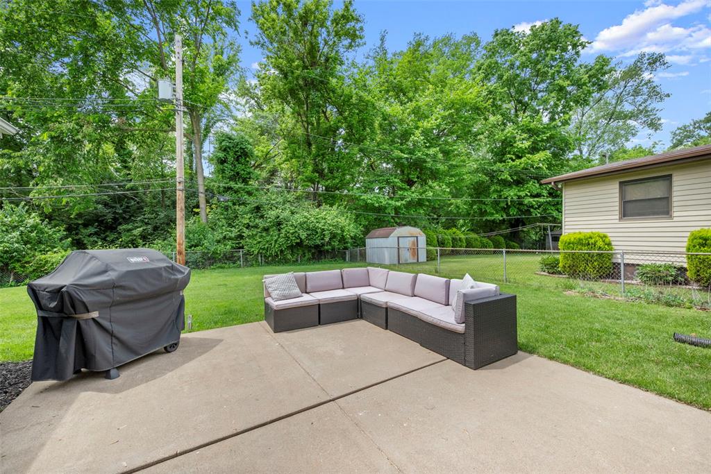 St Charles, Missouri 63303, United States, 3 Bedrooms Bedrooms, ,2 BathroomsBathrooms,Residential,Pending,132103