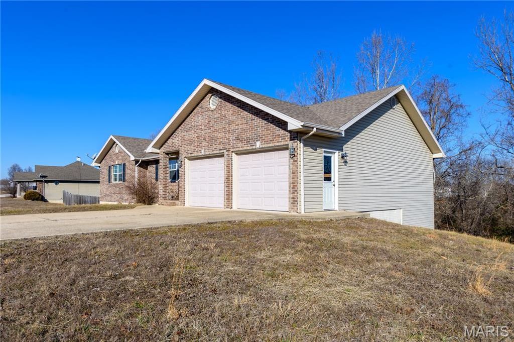 Photo of 19252 Lambert Lane, Waynesville, MO 65583 (MLS # 26003761)