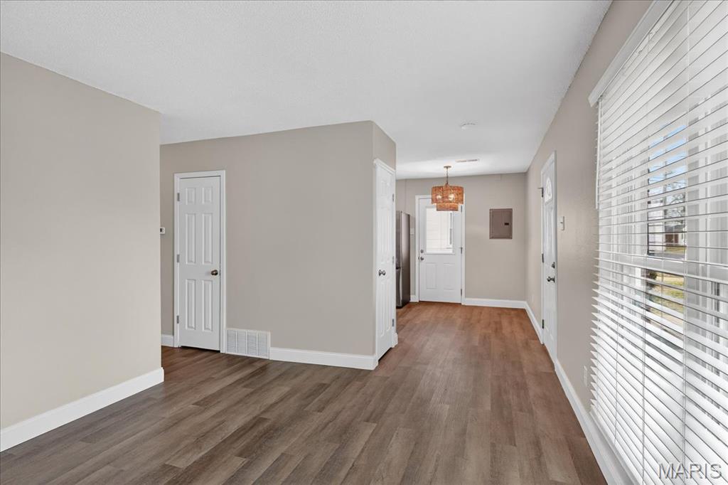 Sunset Manor - Residential