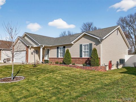 Tiny photo for 35 Swaying Pine Lane, Winfield, MO 63389 (MLS # 26015760)