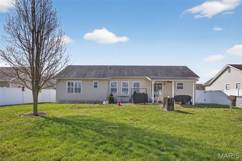 Tiny photo for 35 Swaying Pine Lane, Winfield, MO 63389 (MLS # 26015760)