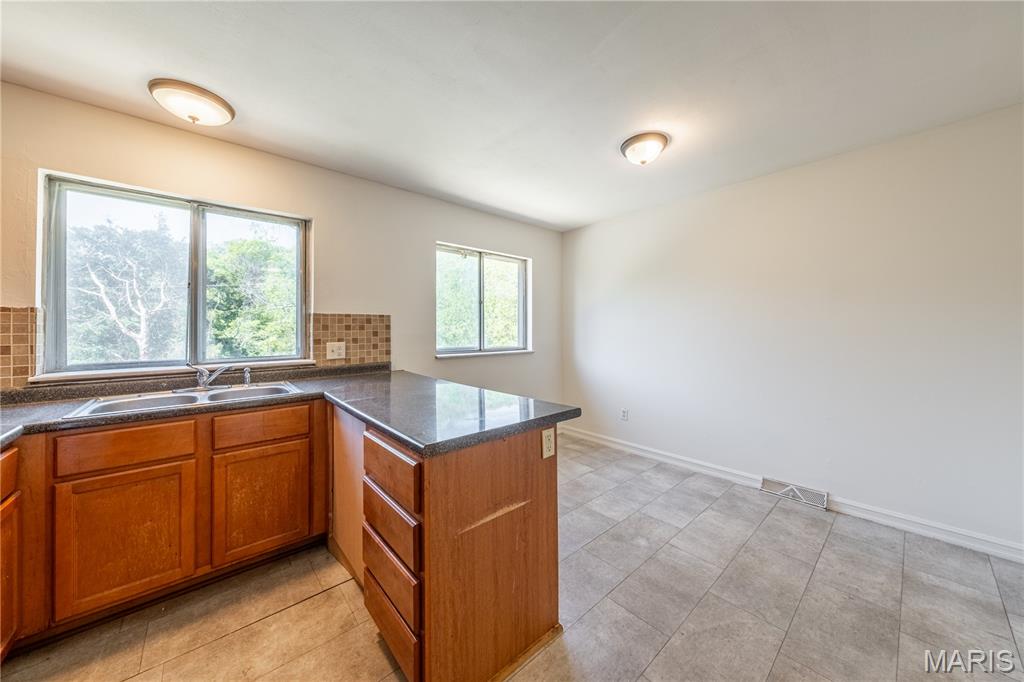 Pembroke Park 01 - Residential Lease