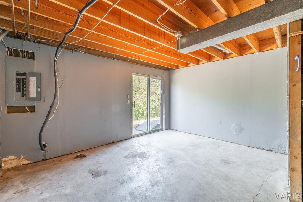 Pembroke Park 01 - Residential Lease