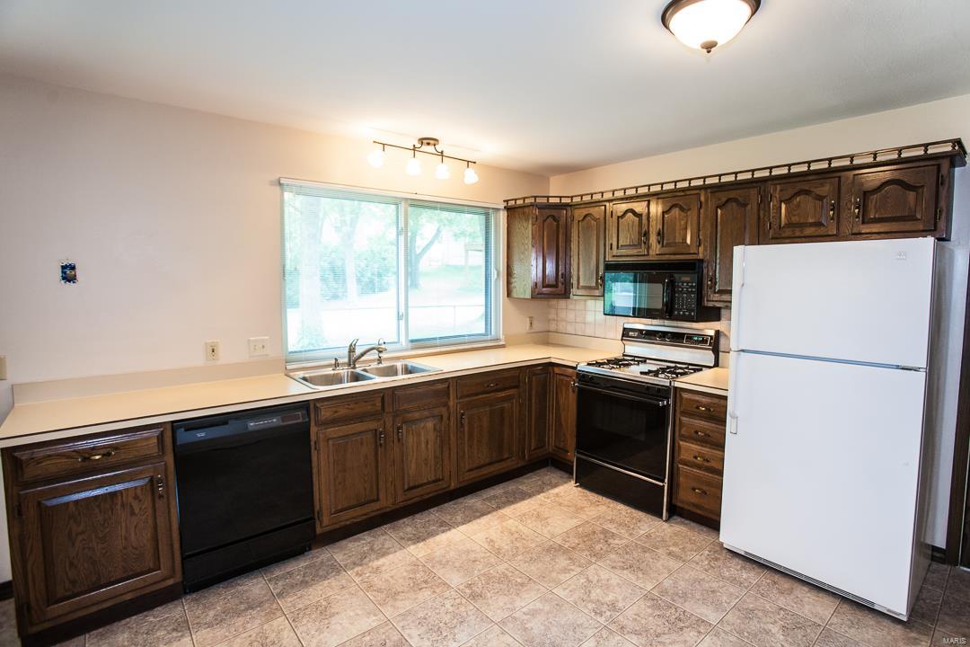 Country Hill Farm - Residential