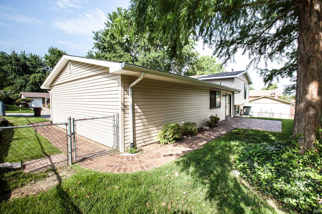 Country Hill Farm - Residential